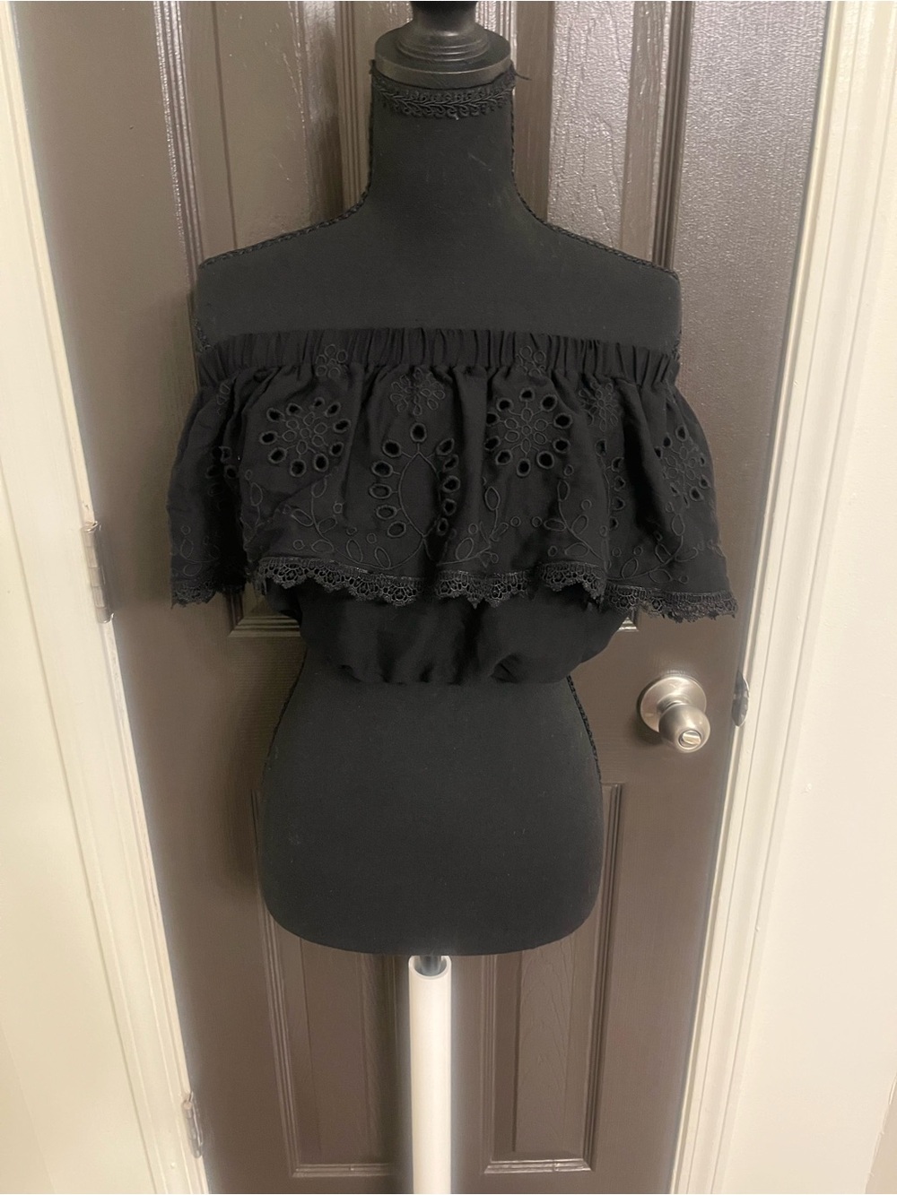 Francesca’s Off-Shoulder Black Eyelet Ruffle Crop-Top
